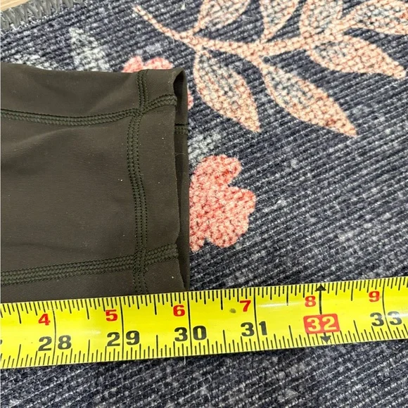 Lululemon Green Speed Up Mid Rise Leggings - Picture 5 of 5
